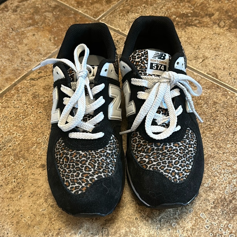 New balance shoes